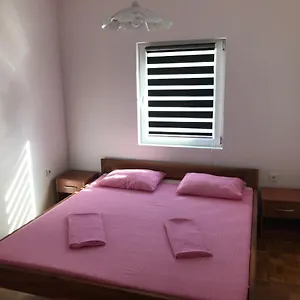 https://apartmani-nerko.hotelinzadar.com