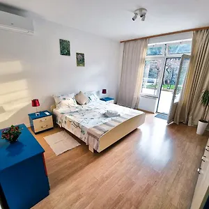  Appartamento Retreat With Free Parking Croazia