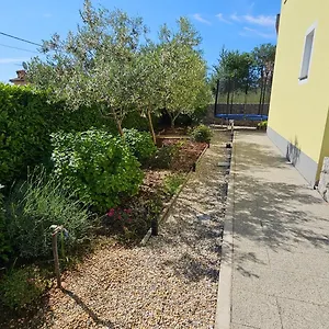 Appartamento Jana, Salatić